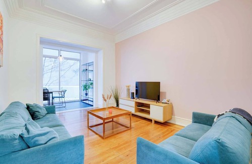 Merces Apartment | Rare 4BR Family Home | AC, Parking & Playroom
