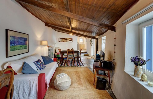 Mafra House | Refúgio da Alma Cottage com Lareira e Pátio perto de Mafra e Ericeira