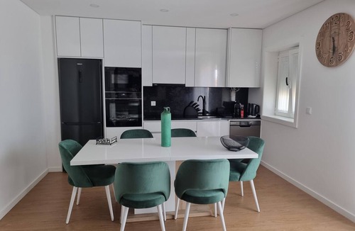 Esposende Apartment | Renovated Apartment | Near the Beach | Esposende