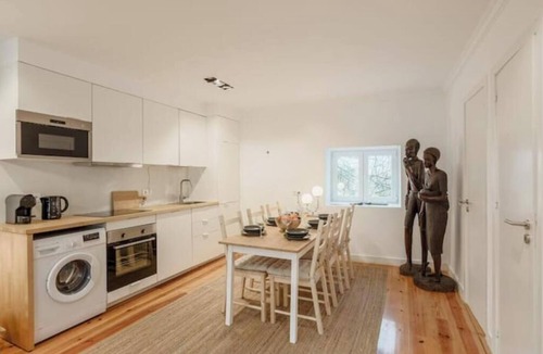 Casal da Ladeira Apartment | Renovated duplex with 2 suites