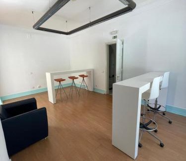Casal da Ladeira Hostel | Residencial Sky Lounge
