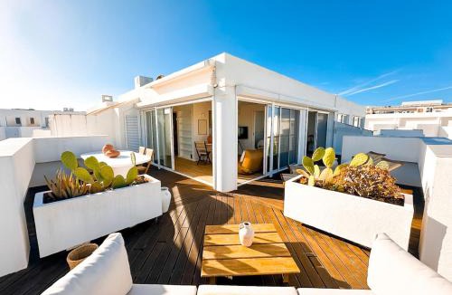 Cabanas Apartment | Resort Penthouse sea view, 2 pools and private beach
