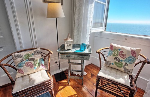 Santo Estevao Apartment | RM3 - River View | Alfama | AC | 4BR | 3 BATH Sleeps 9