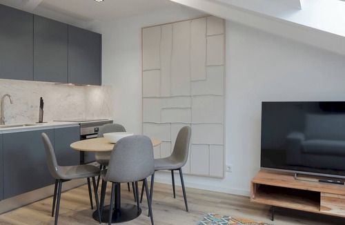 Casal da Ladeira Apartment | Romantic Gem Avenidas Novas – GEM Residence