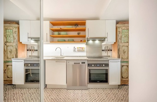 Praia das Macas Apartment | Romantic Studio - Studio Apartment, Sleeps 2