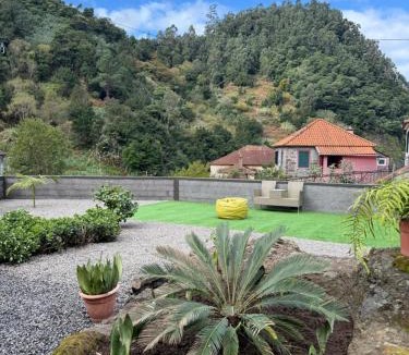 Sao Vicente Apartment | Roots Guesthouse - A