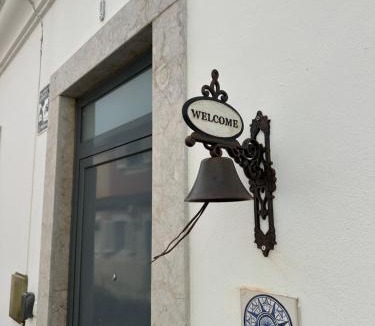 Belem House | Rosa dos Ventos- Retiro no coraçäo de Belém