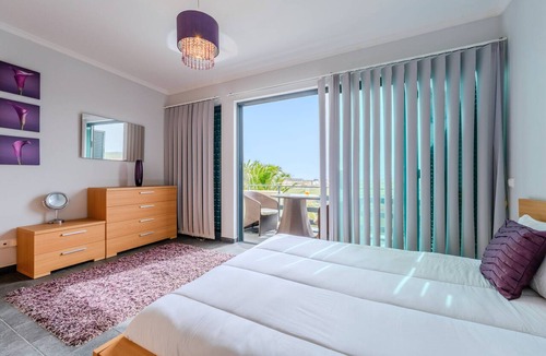 Vila Baleira Villa | Rosa Luxury by YOUR KEY