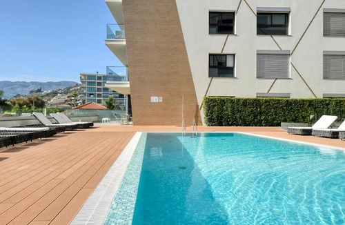 Sao Martinho Apartment | São Lucas, a Home in Madeira