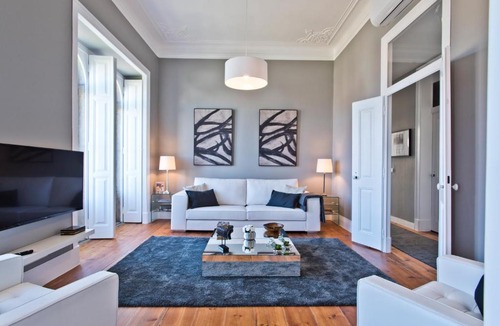 Estoril Apartment | Saboia Terrace 515 by Saboia Collection