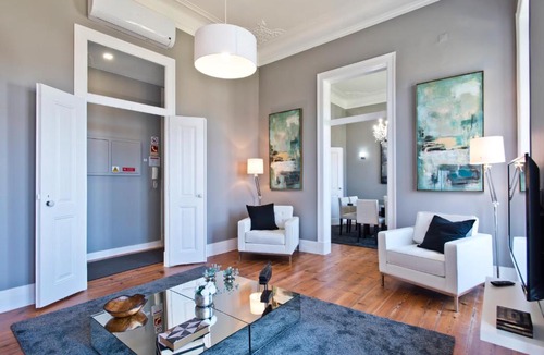 Estoril Apartment | Saboia Terrace 515 by Saboia Collection