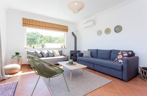 Figueira Villa | Salema Family Home