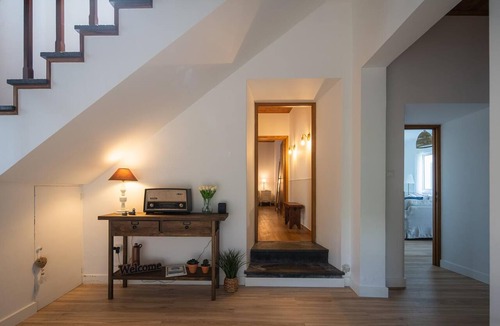 Ribeira Grande Cottage | SantÁna Estate
