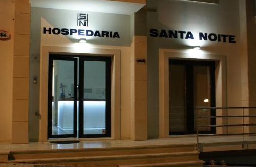 Fatima House | Santa Noite