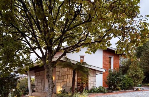 Sever do Vouga Bed & Breakfast | Santiago Family House