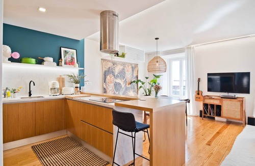 Santos Apartment | Santos 4 - Stylish & Bright