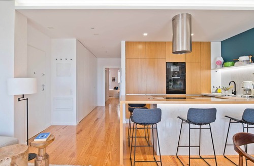 Santos Apartment | Santos 4 - Stylish & Bright