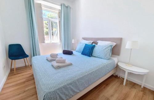 Santa Engracia Apartment | Sapadores · 2 bedrooms apartment Lisbon Boho Chic