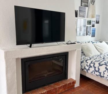 Ferrel House | Sardine Sanctuary - The sand suite