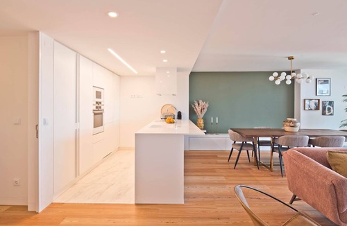Pena House | Scenic 1 - SPACIOUS, BRIGHT & VIEWS