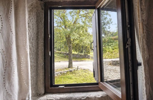 Mogadouro Cottage | Schist Houses - Casa da Capela (2-Bedroom House)