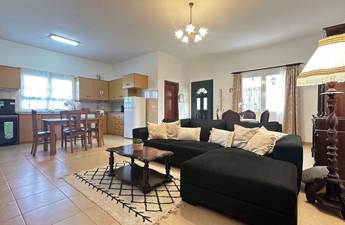 Santana Apartment | Sea and Sun 4 You - Villa Lúcia 12/E