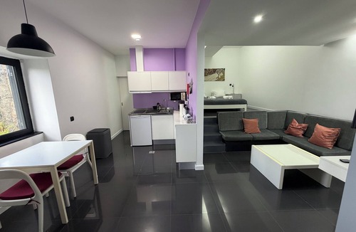 Porto da Cruz Apartment | Sea Breeze Studios - Purple