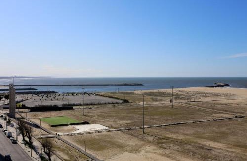 Sao Juliao da Figueira da Foz Apartment | Sea Side Luxury Apartment