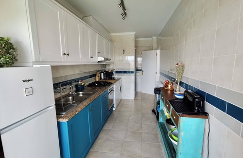 Sao Martinho do Porto Apartment | Sea View, Beachfront, Swimming Pool, Free Parking