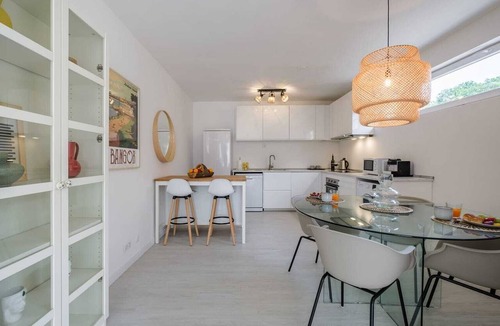Estoril Apartment | Seascape Apartment Unit 2 by Portugal Portfolio