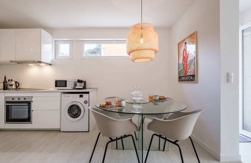 Estoril Apartment | Seascape Apartment Unit 2 by Portugal Portfolio