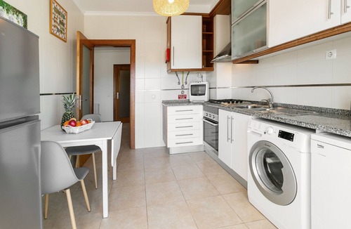 Peniche Apartment | Seascape Home & Cozy Baleal Beach