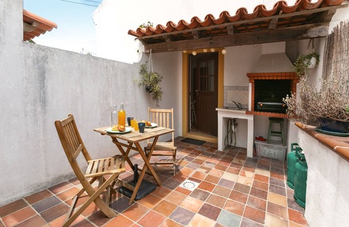 Ajuda Apartment | Second Home - Retreat by the Sea