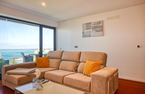Sao Martinho Apartment | Seculo XXI, a Home in Madeira
