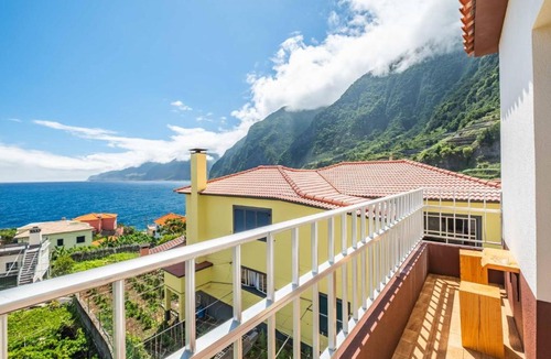Porto Moniz Apartment | SEIXAL BEACH Apartments