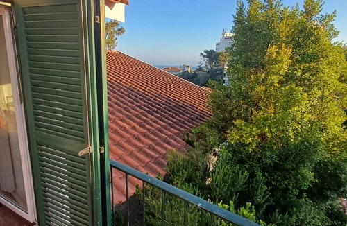 Estoril House | Serene 3-bedroom house in Estoril perfect for relaxing getaways