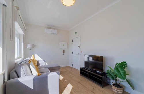 Setubal Apartment | Serra&Rio no Sado - By Y Concept
