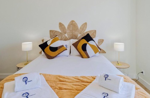 Setubal Apartment | Serra&Rio no Sado - By Y Concept