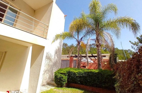 Faulha Villa | Sesimbra Charming Pool Duplex BBK & Garden
