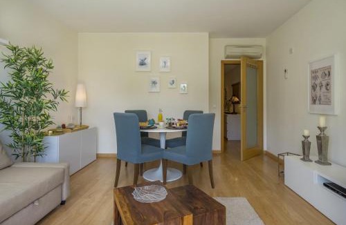 Santiago Apartment | Sesimbra Prime Apartment by be@home