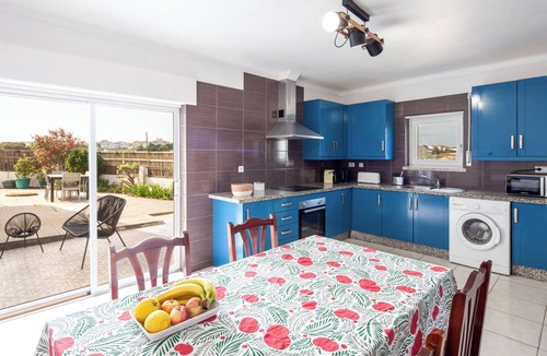 Sao Bernardino Apartment | SILVERCOAST APARTMENTS TULIP+SWIMMING POOL