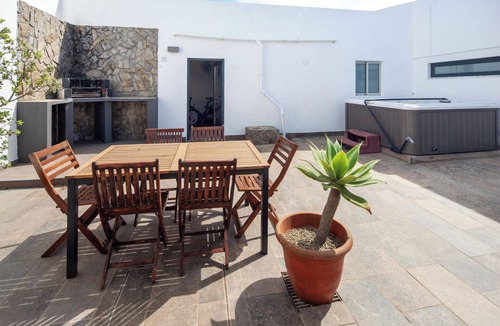 Sao Bernardino Apartment | SILVERCOAST APARTMENTS TULIP+SWIMMING POOL