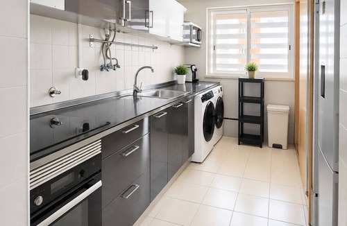 Santa Clara Condo | Singh Leite Holiday Home Cosy Room