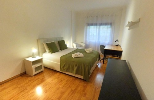 Carvoeira House | Sintra, Modern 3 Bedroom Apartment in São Marcos