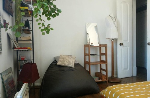 Sao Jorge de Arroios House | Small Niponic room at the Republica das Bananas - close to the city center