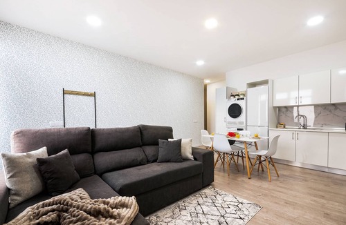 Canhas Apartment | Sol Blessing by Galmi