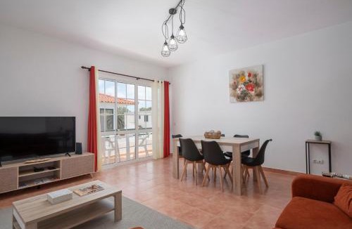 Pedras Pretas Apartment | Sol Dourado by An Island Apart