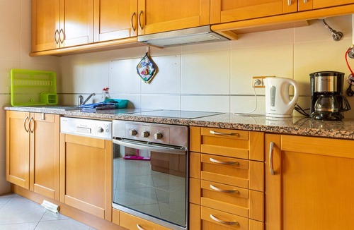 Olhos D'Agua Apartment | Solmar Garden View Apartment: Pool, Wi-Fi & Air Conditioning
