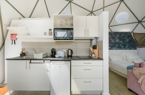 Prazeres RV Rental | Soul Glamping – jacuzzi – secluded – reconnect – luxury