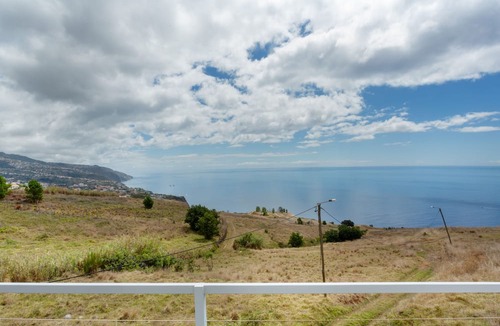 Prazeres RV Rental | Soul Glamping – jacuzzi – secluded – reconnect – luxury